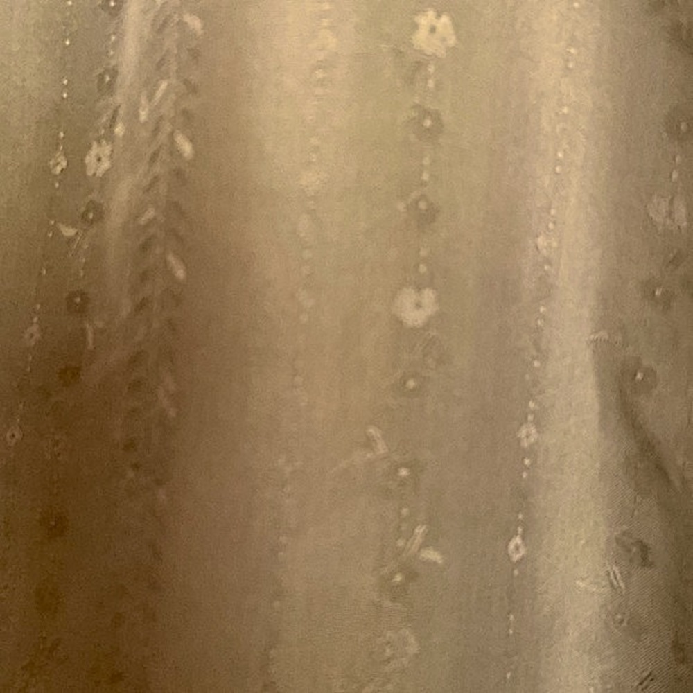J. Morgan Puett and Shack, Inc.   Billowing, oversized silk over-shirt - Picture 3 of 12